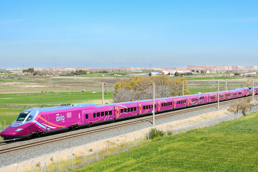 Óscar Puente quiere unir Madrid y Barcelona en menos de dos horas. La solución más rápida pasa por China