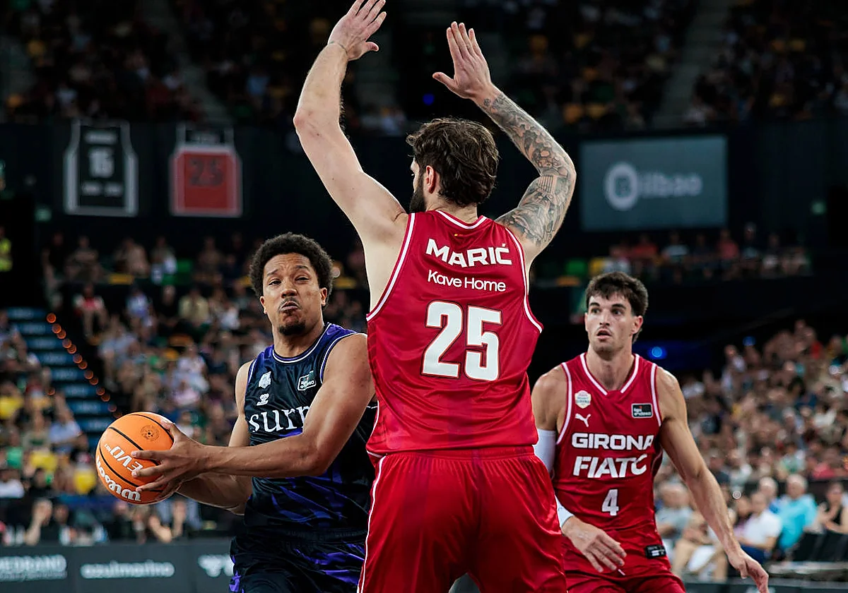 El Surne Bilbao no falla ante el Girona y complica las opciones del Unicaja