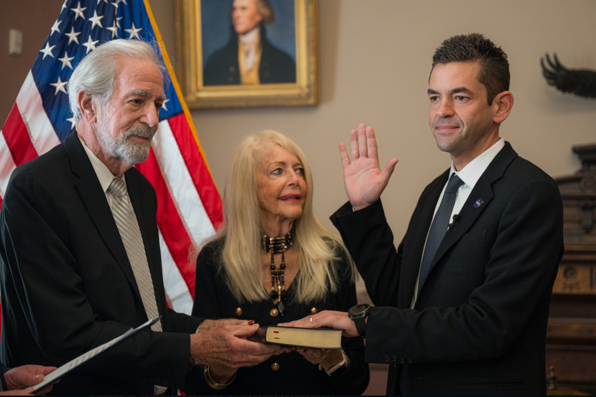 NASA Welcomes 15th Administrator Jared Isaacman