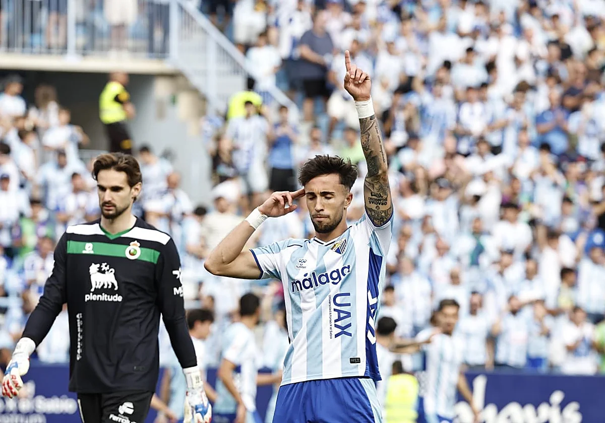 Larrubia: «Esperemos que queden cinco partidos más y yo espero seguir aportando al equipo»