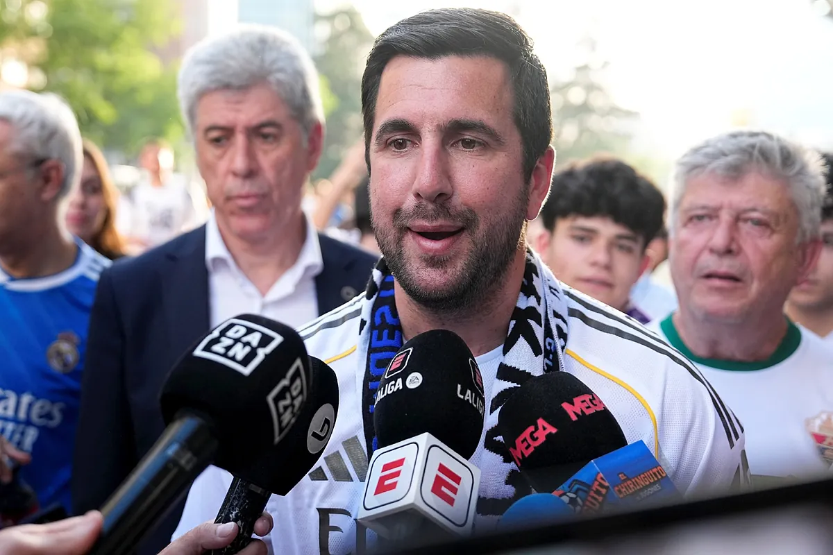 Riquelme: "Los dueños del Real Madrid volverán a ser sus 100.000 socios"