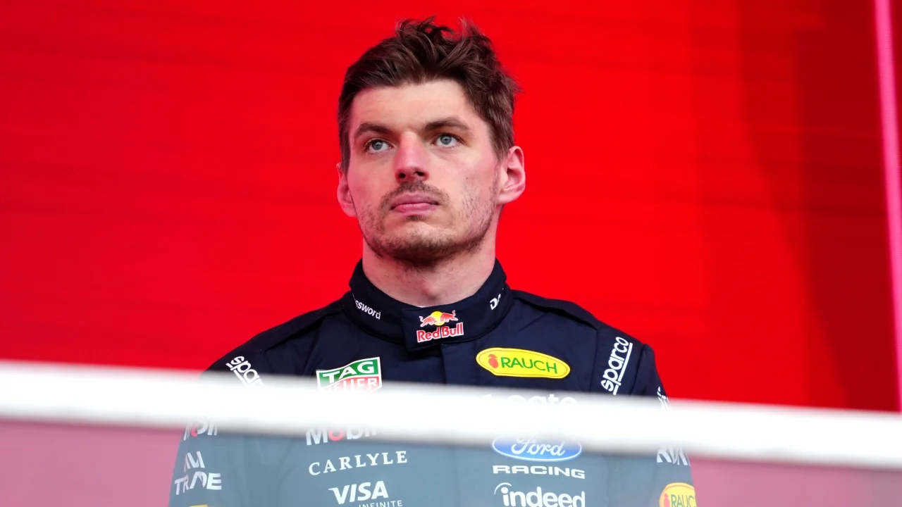 Verstappen deja su futuro en la F1 en manos de Audi y Ferrari: “No puedo seguir así, de ninguna manera”