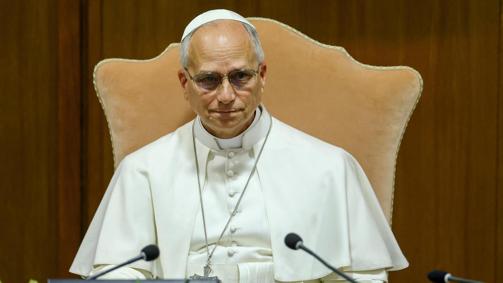 El papa León XIV reclama en su primera encíclica "restricciones éticas" para la IA y frenar su "dinámica deshumanizante"