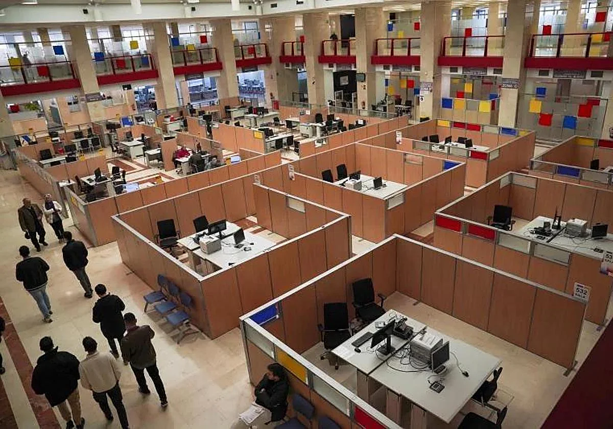 A 35-hour working week for civil servants in Spain will become a reality at start of next year