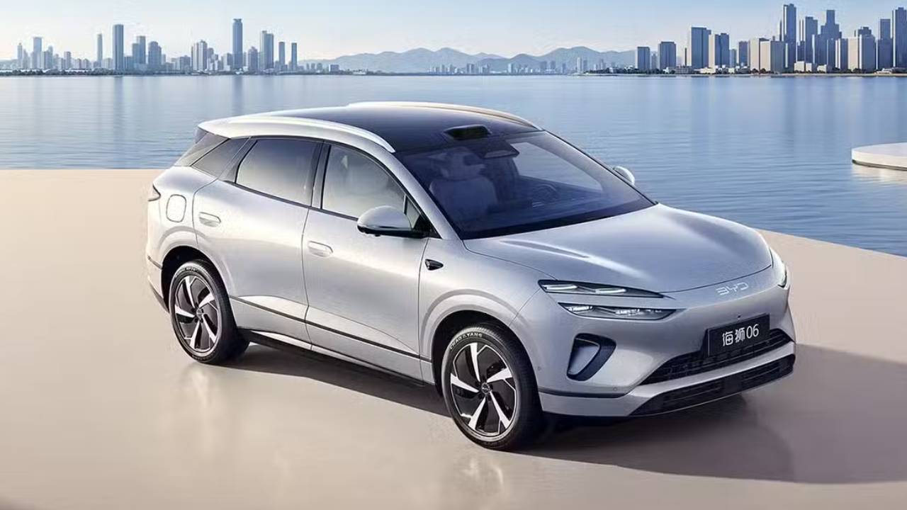 BYD lanza en China un híbrido enchufable con 310 km eléctricos que Europa mira de reojo