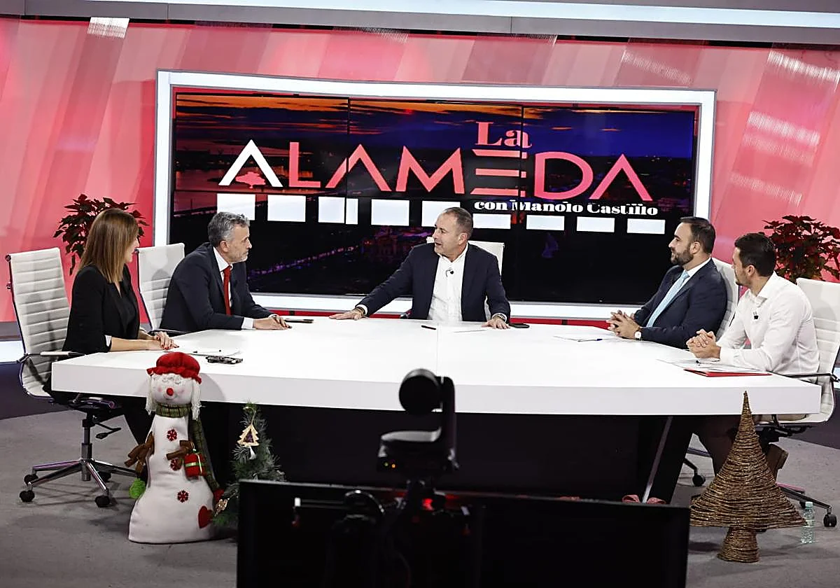 La política nacional centra el debate en 'La Alameda'