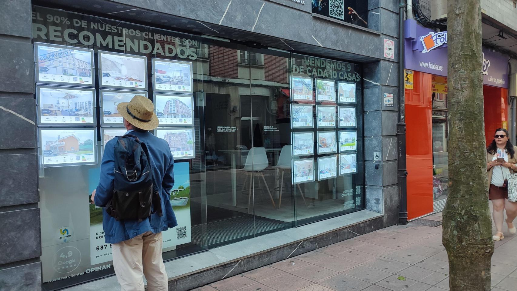 Las hipotecas sobre viviendas marcan récord en 16 años para un mes de marzo y el interés se modera al 2,84%