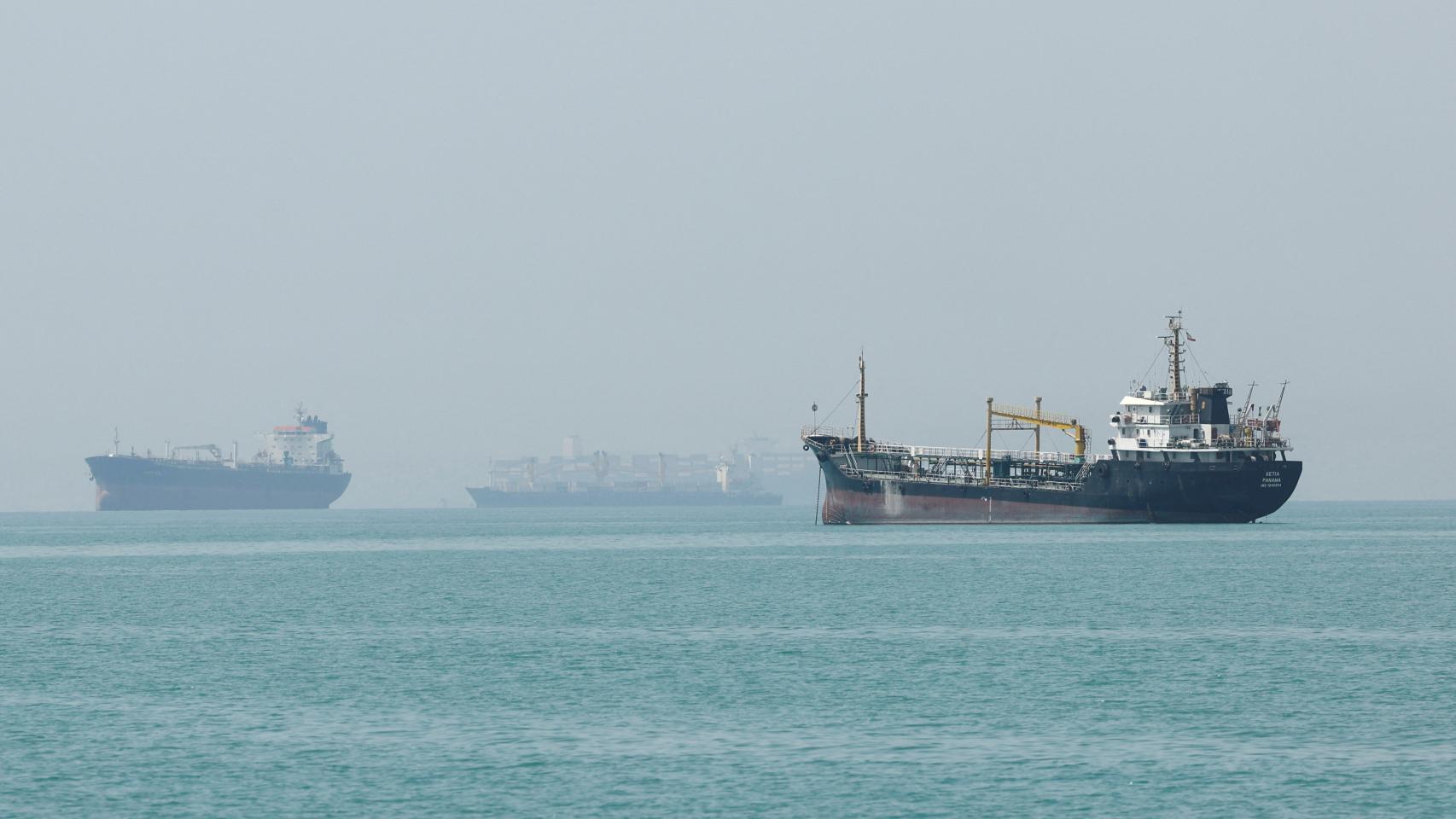Guerra de Irán, en directo | El borrador de acuerdo entre EEUU e Irán incluiría reabrir completamente el estrecho de Ormuz a cambio de la retirada del bloqueo estadounidense y sus tropas
