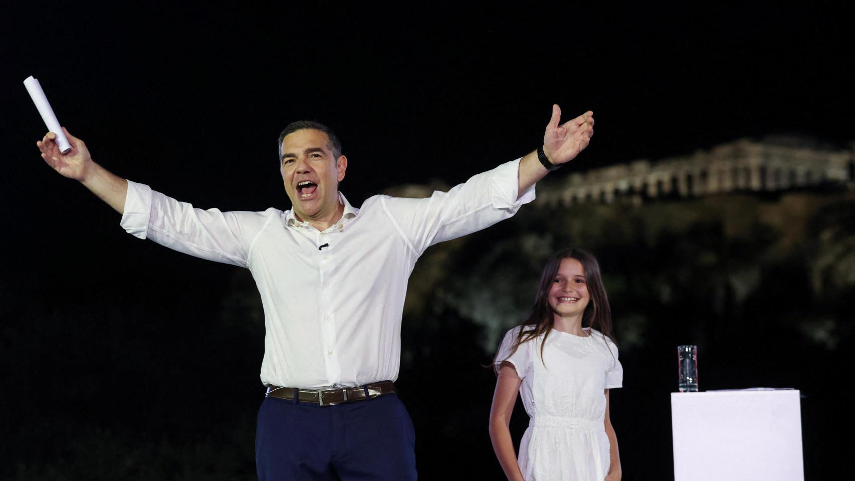 Alexis Tsipras regresa a la arena política en Grecia con un nuevo partido de izquierdas para batir a los conservadores en 2027