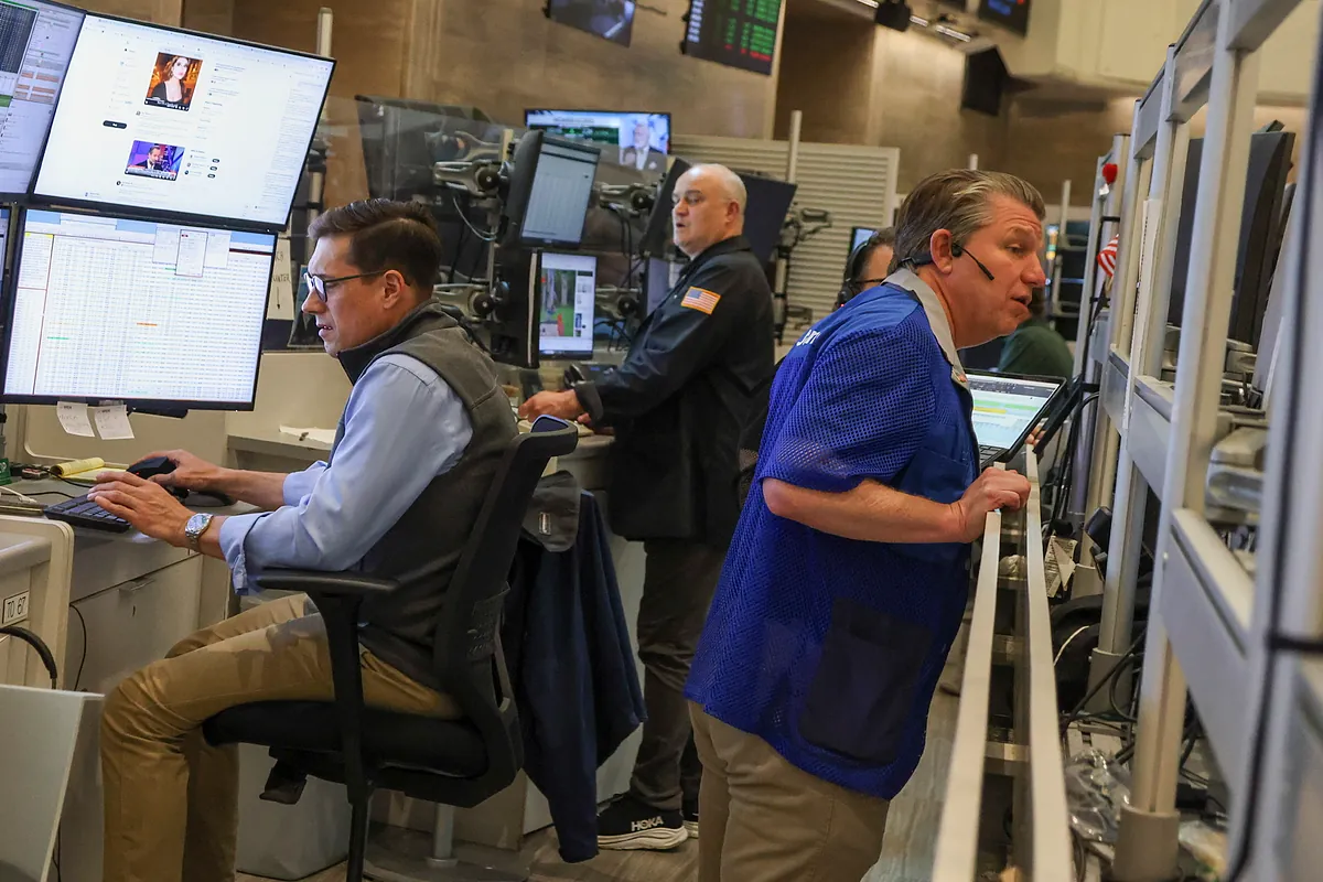 FTSE Russell desata un baile de 45.000 millones de dólares entre los 7 Magníficos