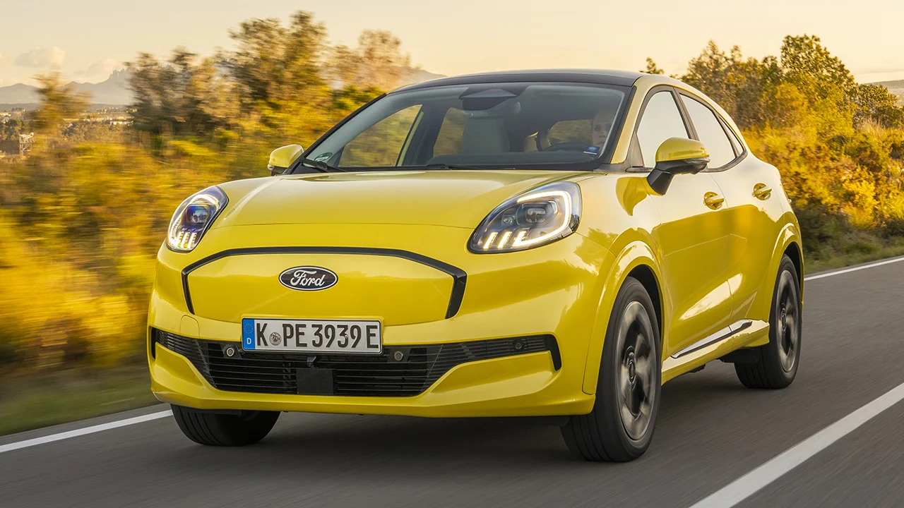 6.000 € menos, mejor maletero y hecho en Europa, el Ford Puma Gen-E entra en territorio BYD con un precio muy competitivo