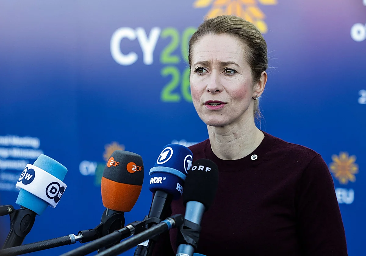 Kallas pide no caer en la trampa de que Rusia decida el interlocutor en Ucrania