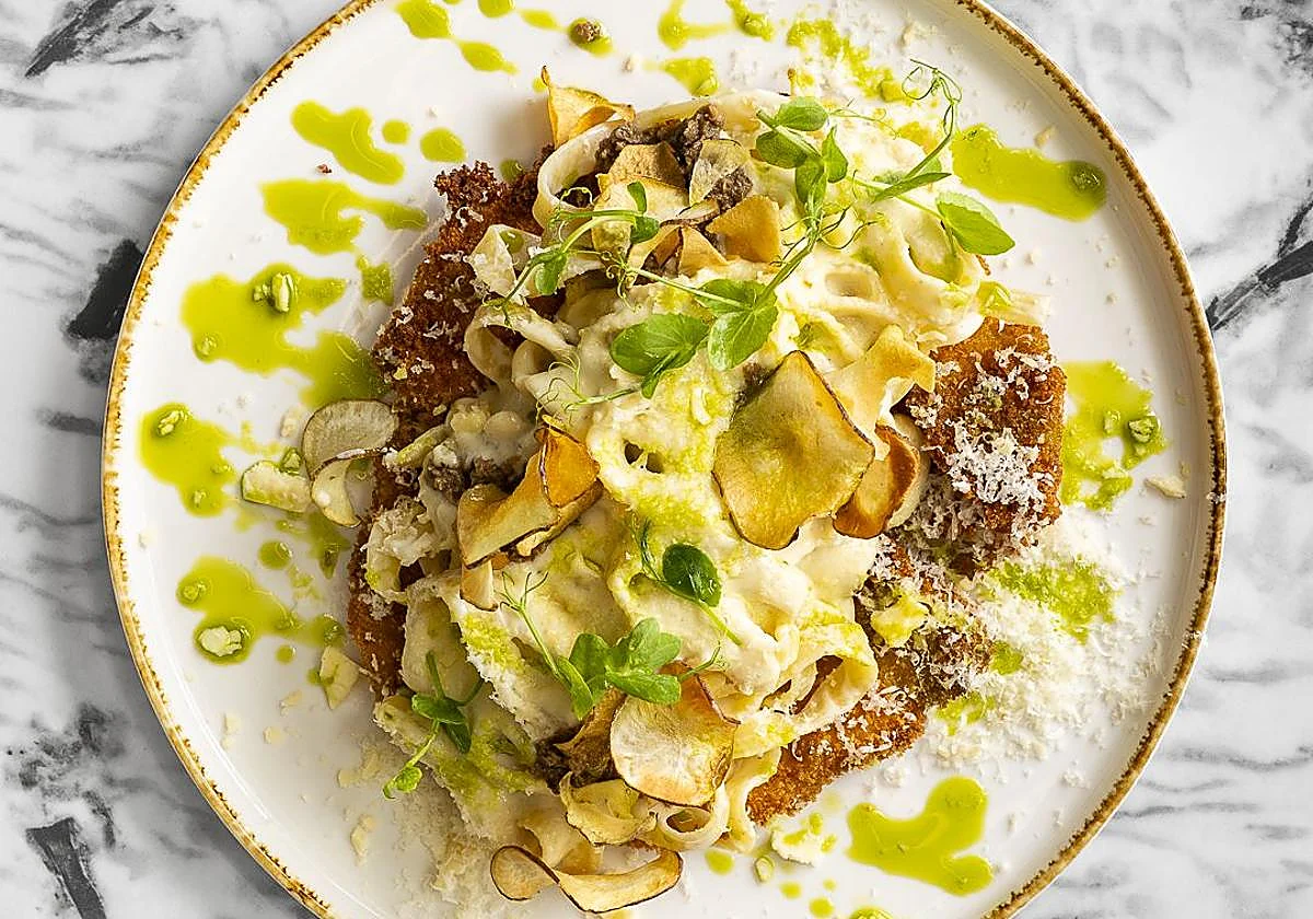 L'Opera Royal brings creative dining to Marbella's seafront