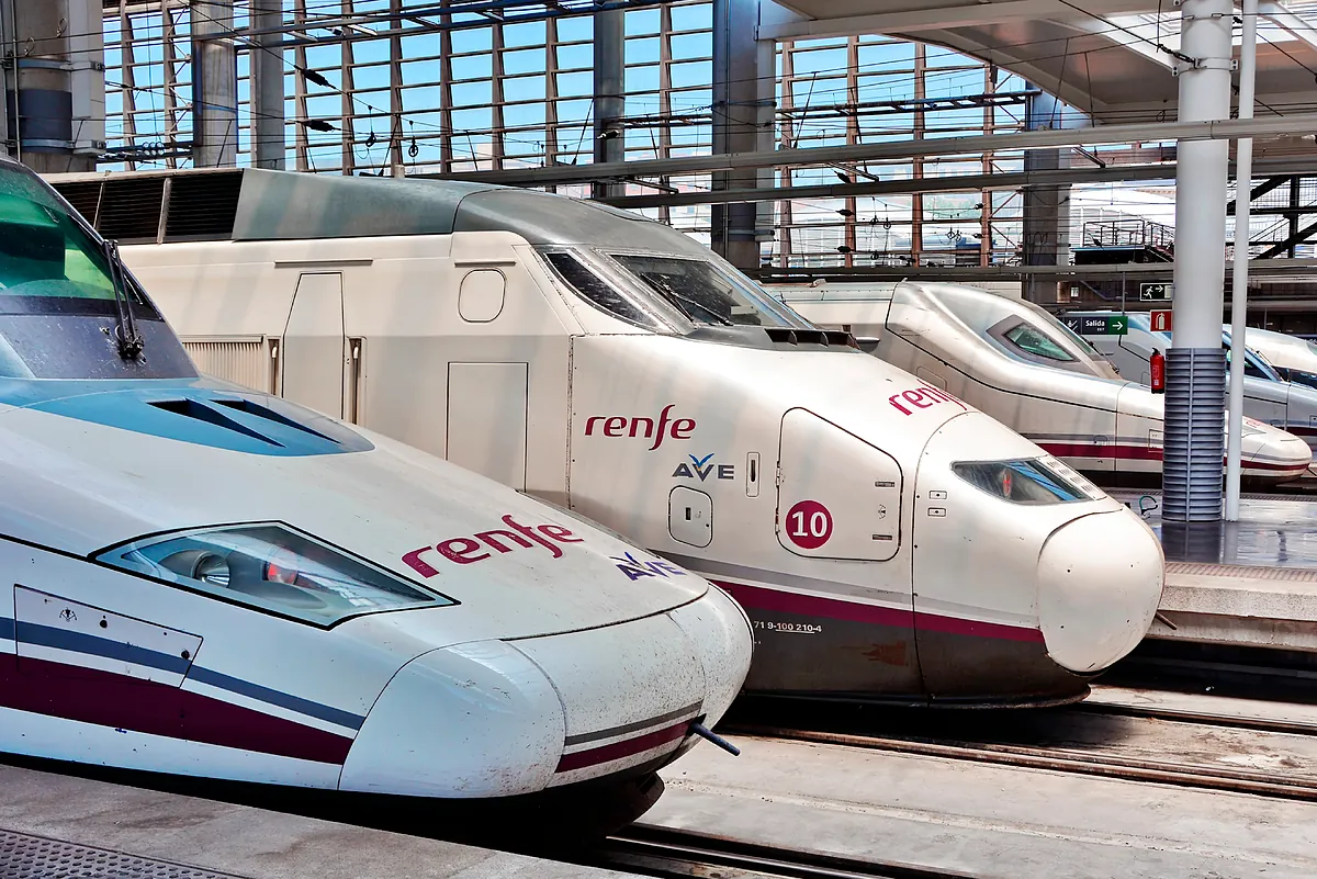 Alstom, Hitachi y Siemens preparan ofertas para el macropedido de Renfe