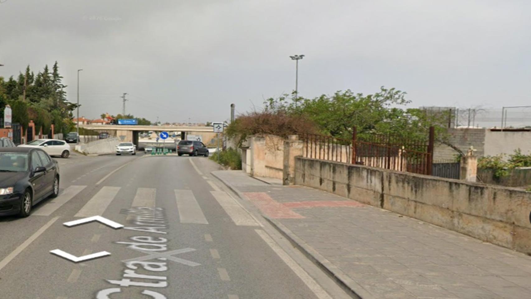 Muere un motorista de 36 años tras atropellar a un peatón en Ogíjares (Granada)