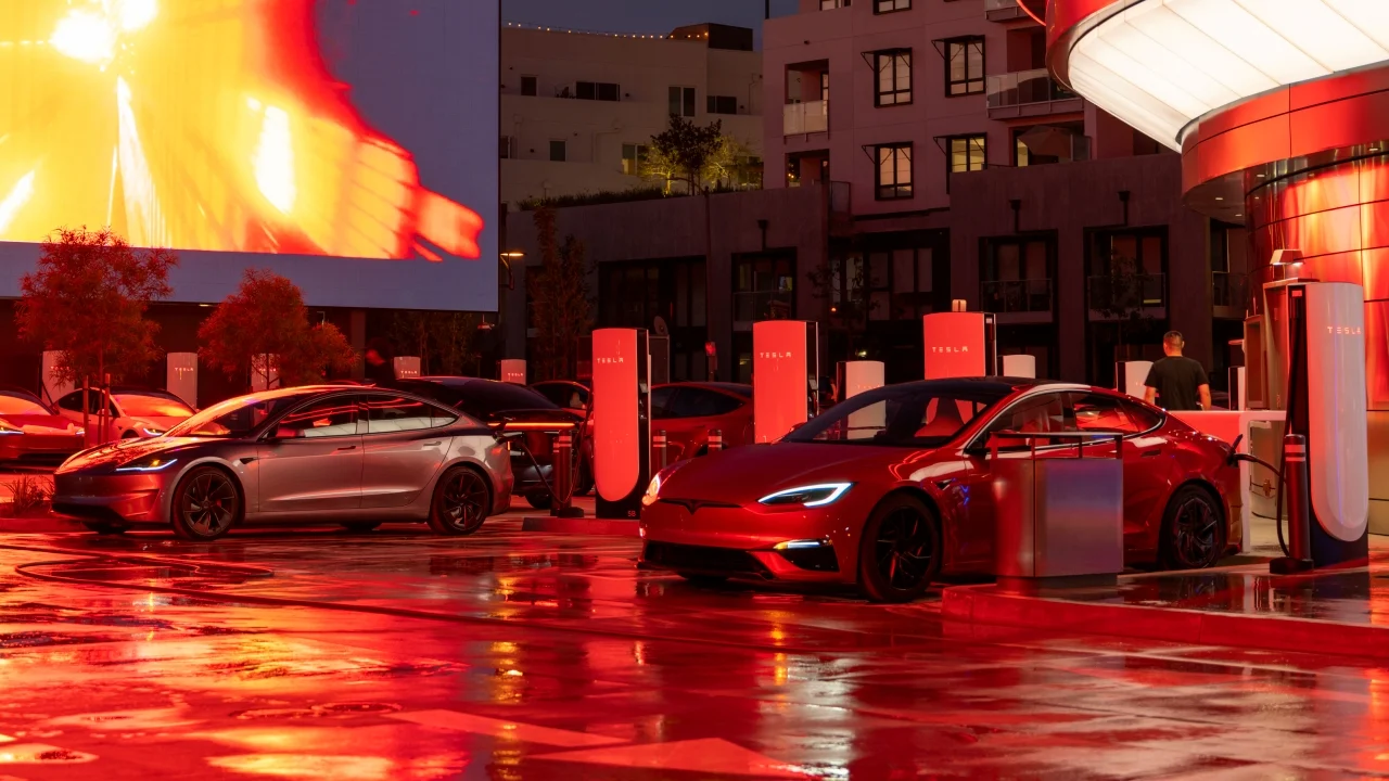 Un ex ingeniero de Tesla destroza el FSD: “No dejo que me lleve, ni aunque me pagaran"