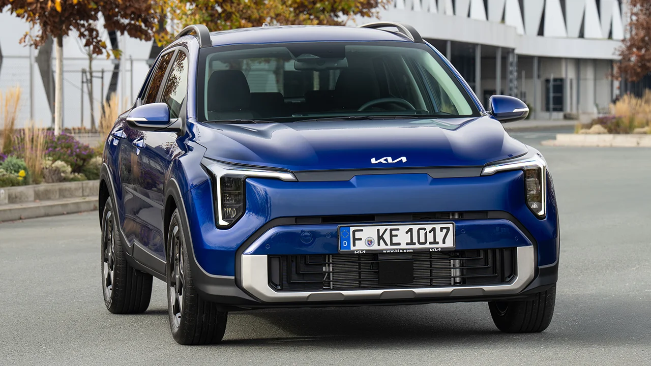 4.200 € menos y etiqueta ECO, el nuevo KIA Stonic descoloca a los SUV chinos con sus 7 años de garantía y un precio de Dacia