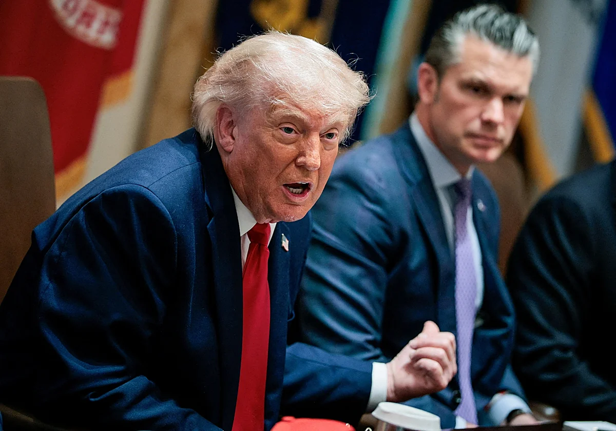 Trump se reúne con su plana mayor para decidir si acepta el pacto con Irán