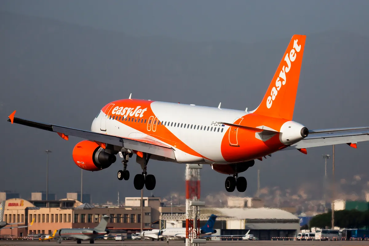 El fondo Castlelake estudia lanzar una opa por easyJet