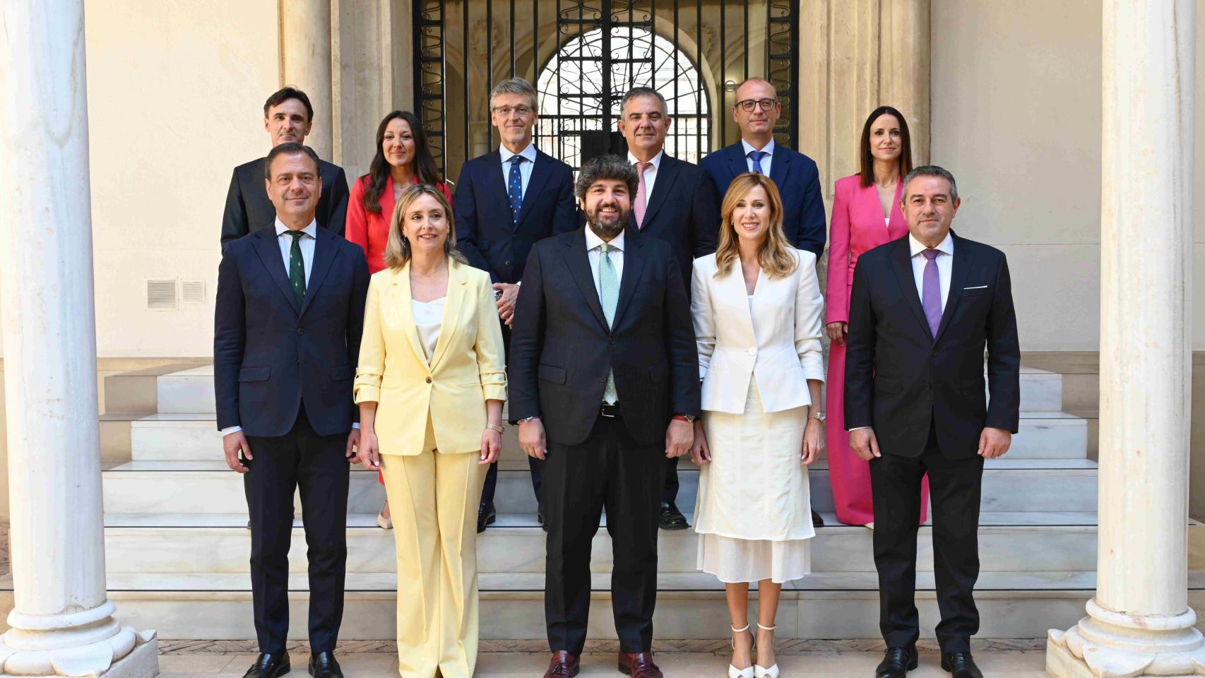 López Miras renueva el Gobierno de Murcia para "pisar el acelerador" en el final de mandato y "culminar proyectos"