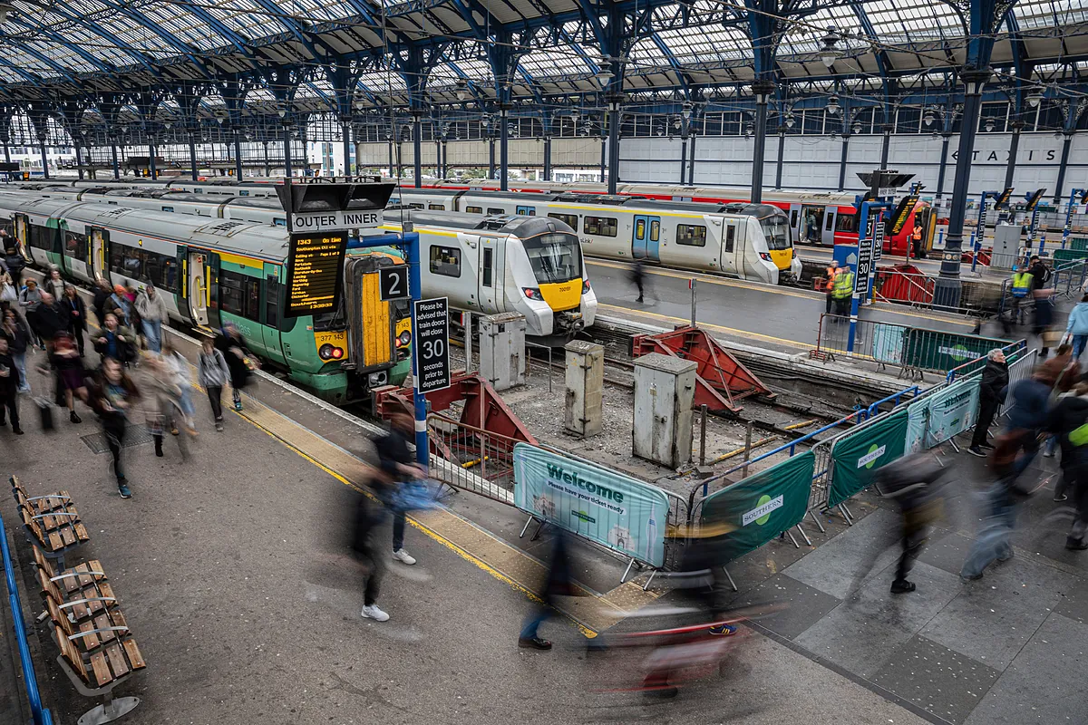 Londres nacionaliza a Globalvia la principal empresa de trenes del país, incluido el Gatwick Express