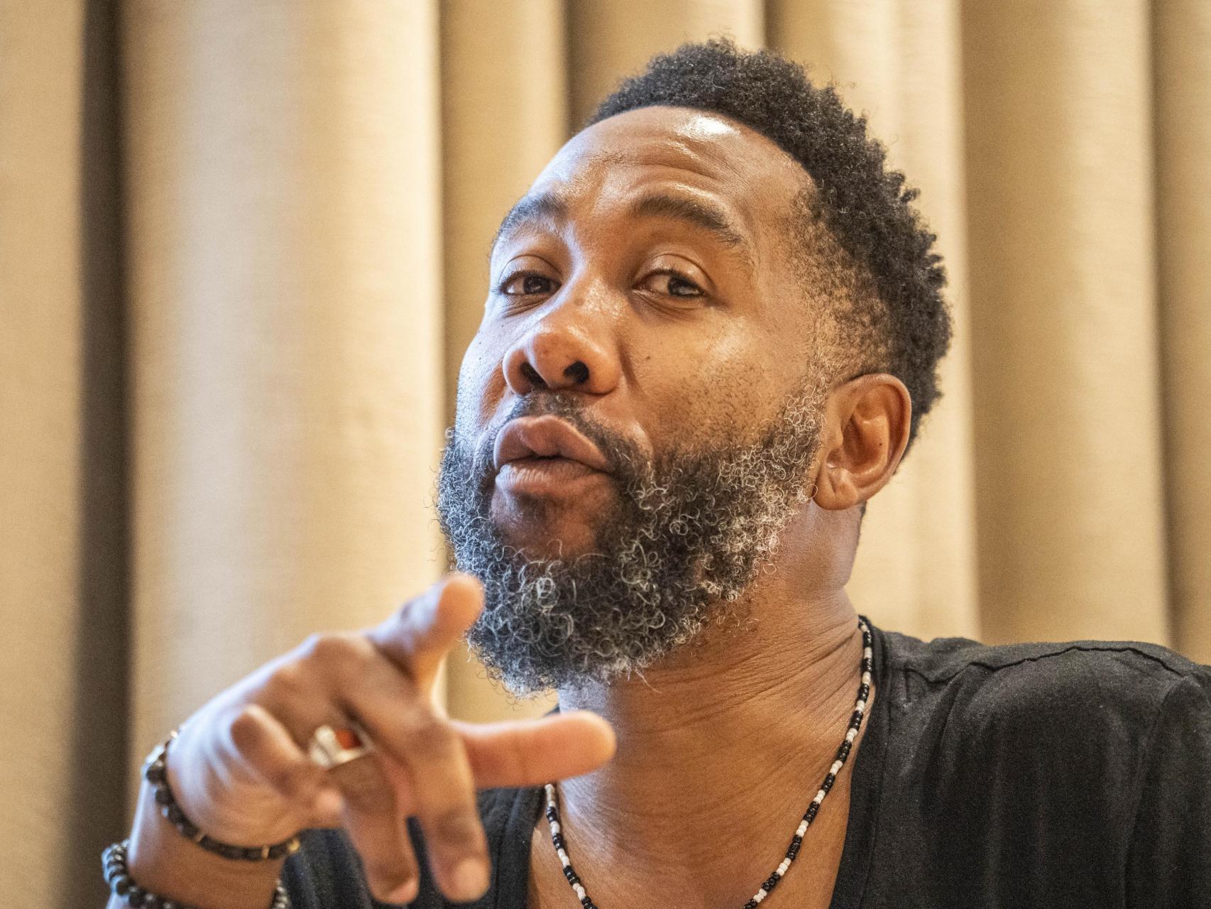Ndaba, nieto de Mandela: "Un líder debe ser íntegro y los de hoy son egoístas y no conectan. Mi abuelo estaría desanimado"