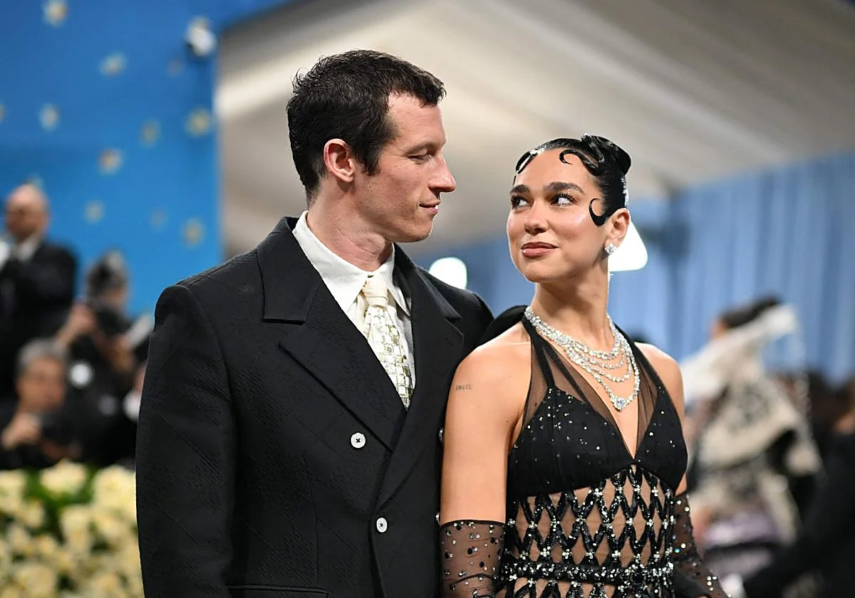 Dua Lipa y Callum Turner, boda íntima en Londres