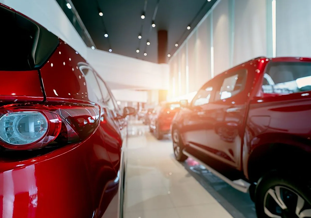 Las ventas de coches se mantienen en mayo: el empuje electrificado compensa la caída del 'rent a car'