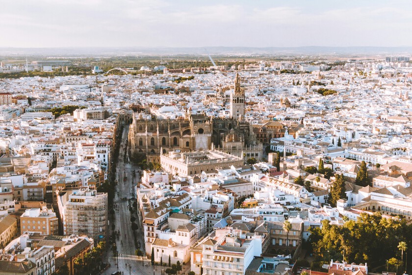 Resolviendo la paradoja de la vivienda en España: por qué suben los precios si bajan las compraventas