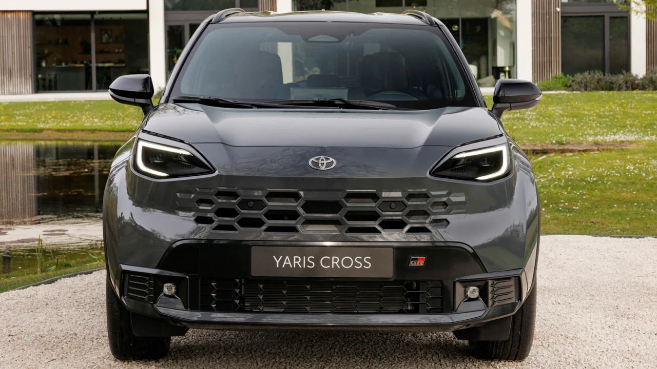 El nuevo Toyota Yaris Cross ya tiene precios en Europa tras su actualización más importante