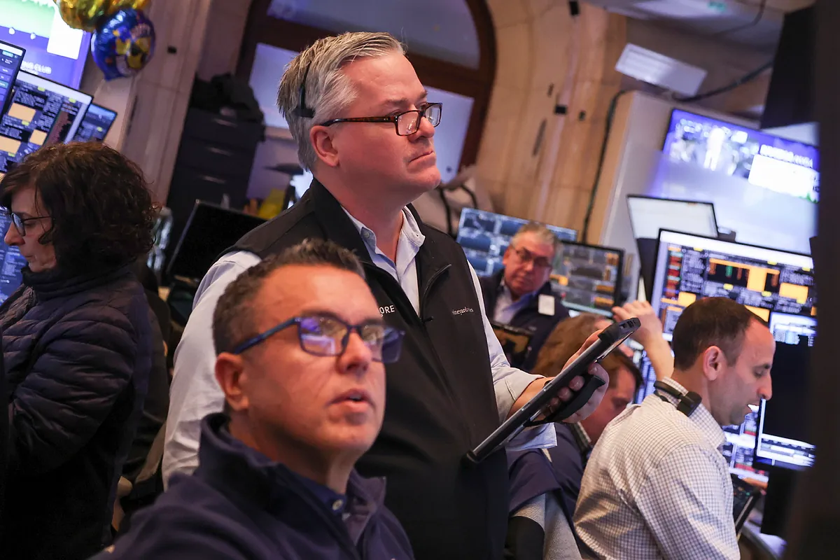 Histórico 'sorpasso' en el mercado global: las Bolsas valen más que todos los bonos