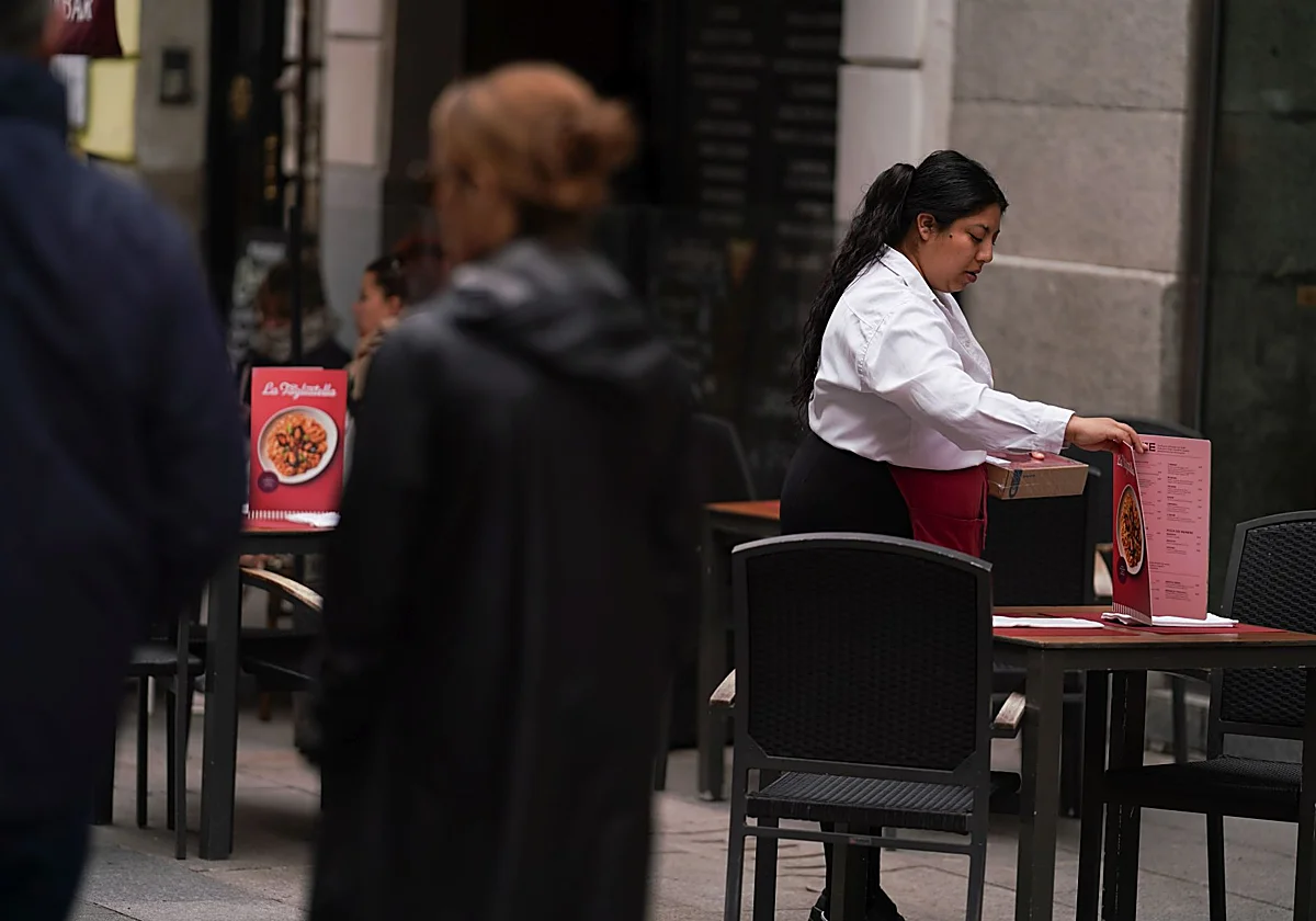 España logra un nuevo récord de 22,3 millones de afiliados en mayo por el tirón de la hostelería