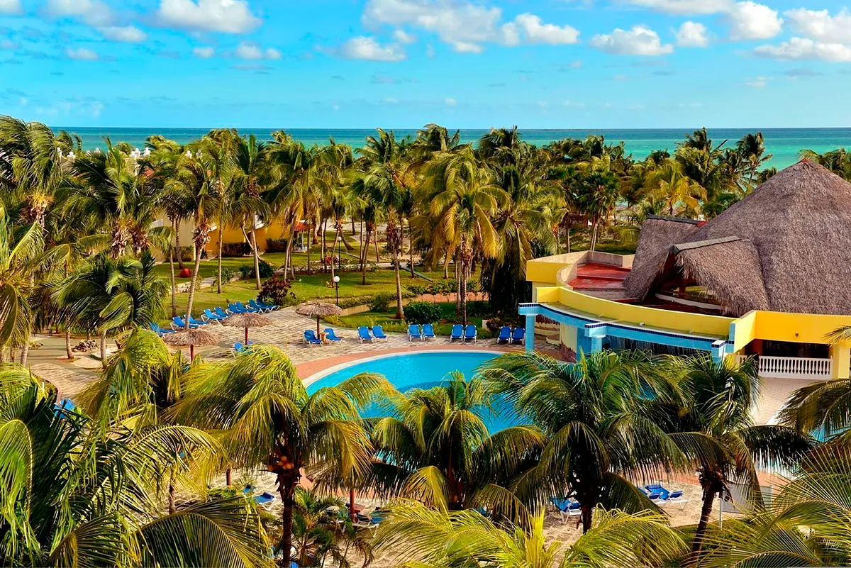Meliá, Iberostar y Barceló afrontan el repliegue de sus operaciones en Cuba