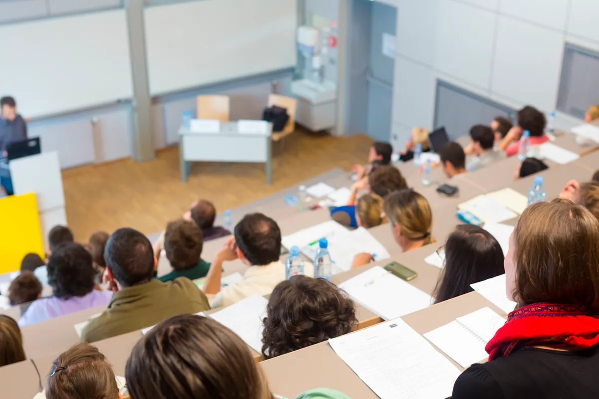 ¿Desgravan los cursos de verano?