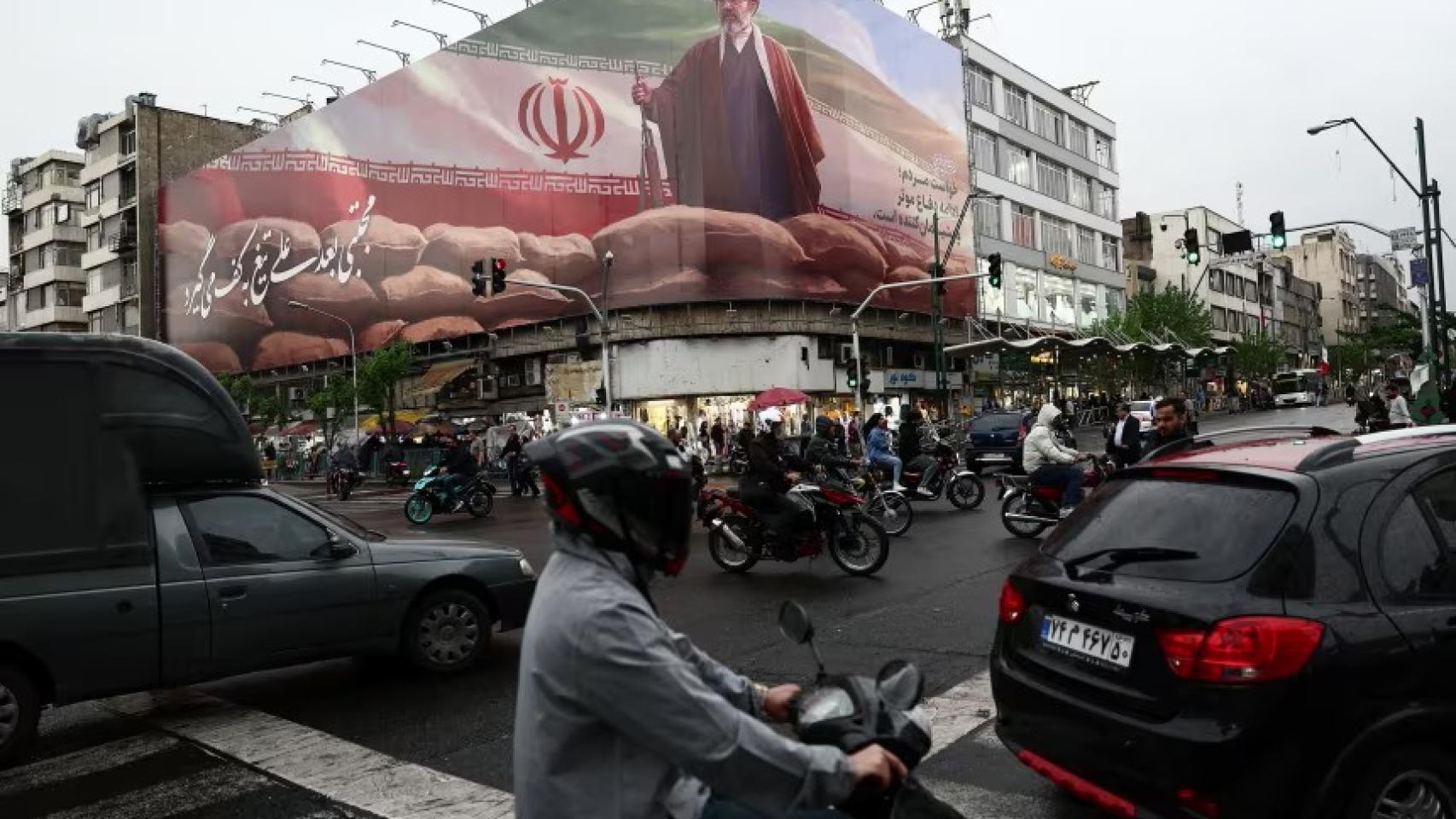 Guerra de Irán, en directo | Nuevo intercambio de ataques entre Irán y EEUU en el estrecho de Ormuz en mitad de las conversaciones de alto el fuego