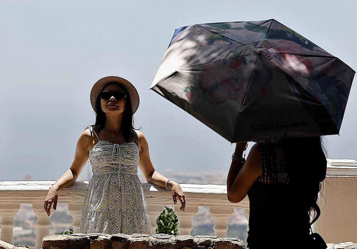 El calor extremo vuelve a Málaga: Aemet activa un nuevo aviso amarillo para este jueves