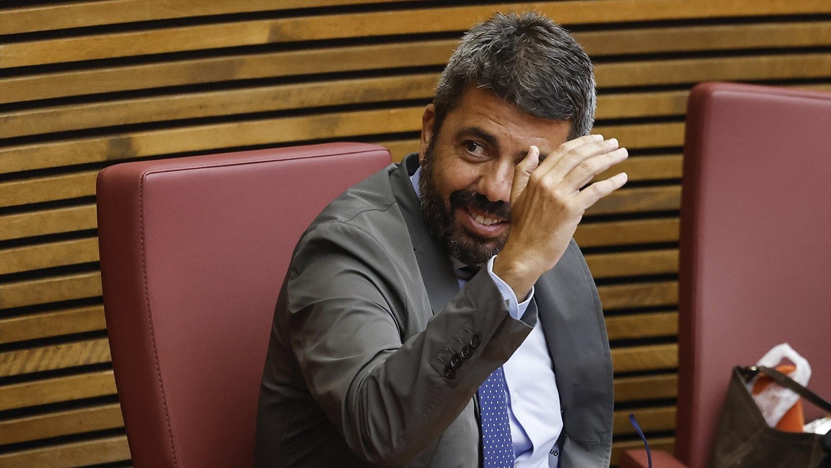 El aval de la Audiencia de Valencia a Mazón impide a la jueza citarlo como testigo y le permite recurrir sus decisiones