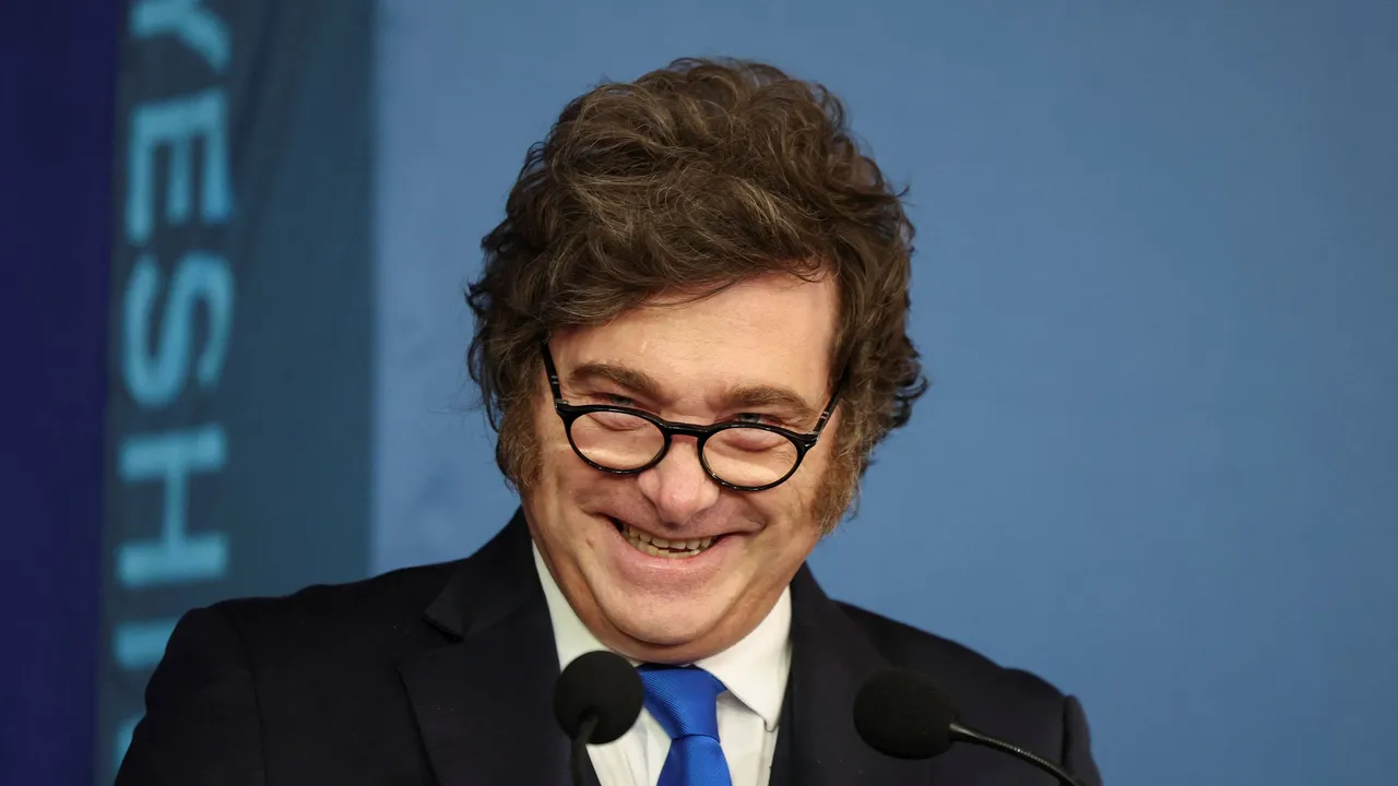 Milei apuesta por una IA sin regulación para atraer inversiones millonarias a Argentina