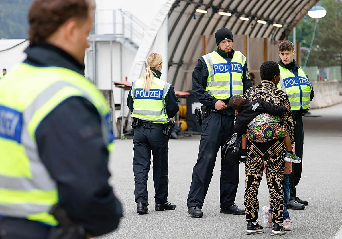 Alemania planta cara a Bruselas y mantendrá los controles fronterizos