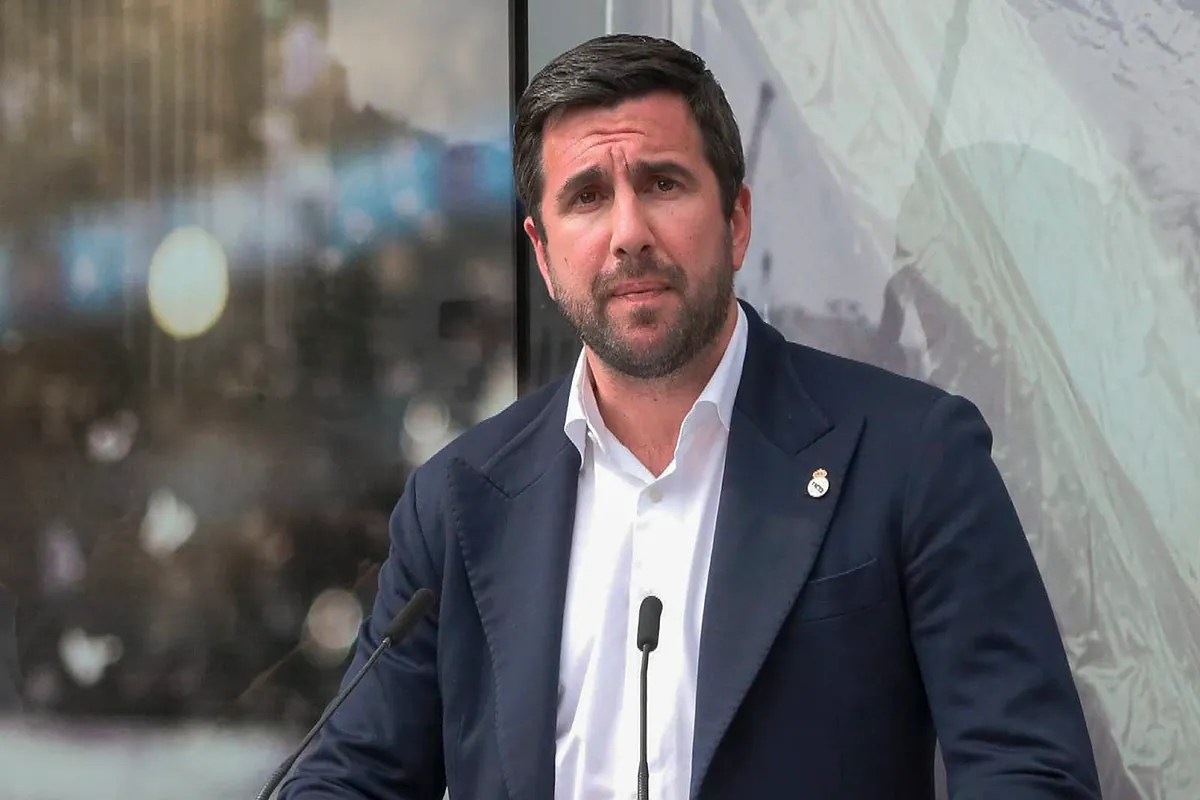 Riquelme anuncia que ofrecerá el banquillo del Real Madrid a Klopp si gana las elecciones