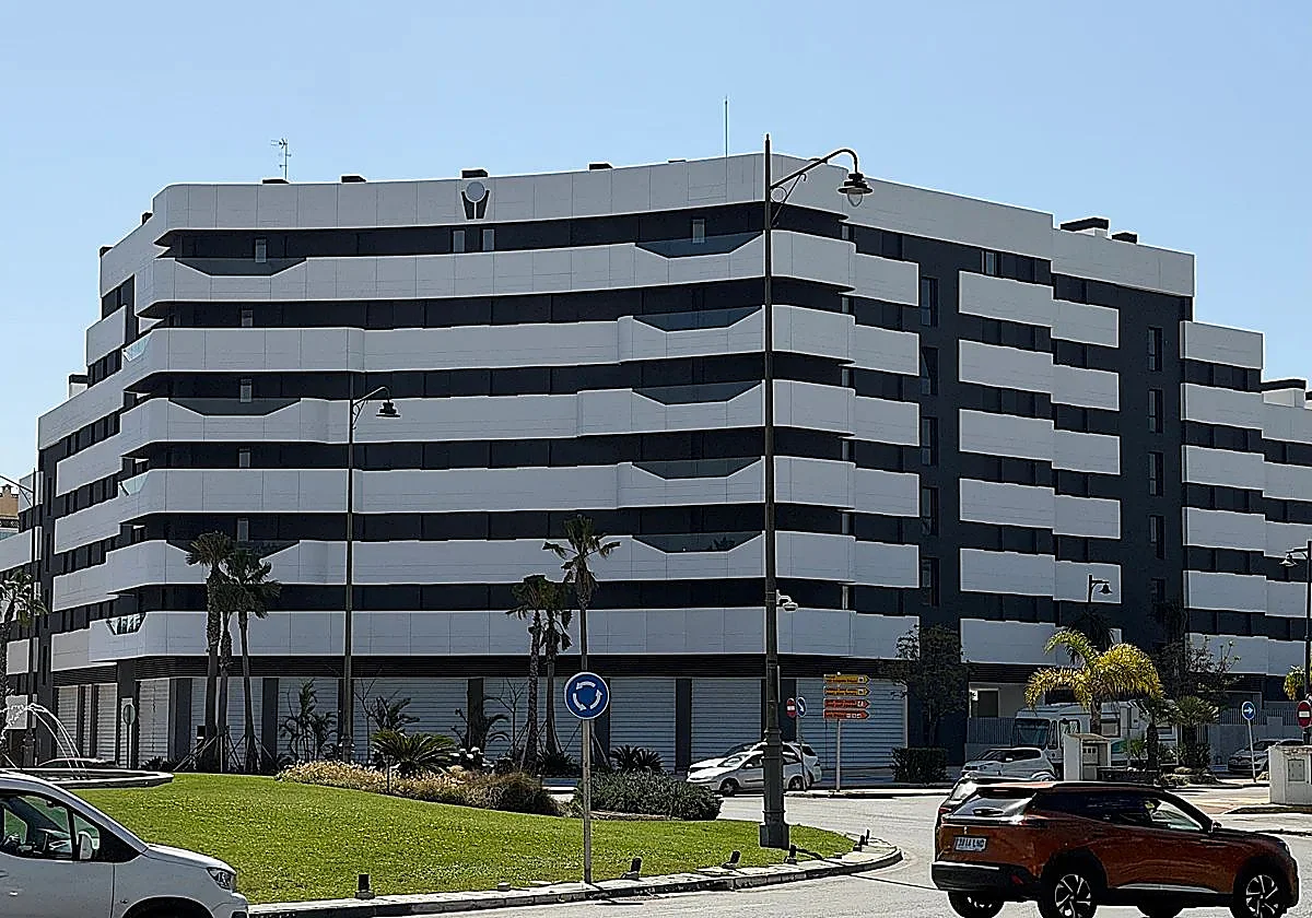 La promoción sin luz de Estepona tendrá suministro eléctrico