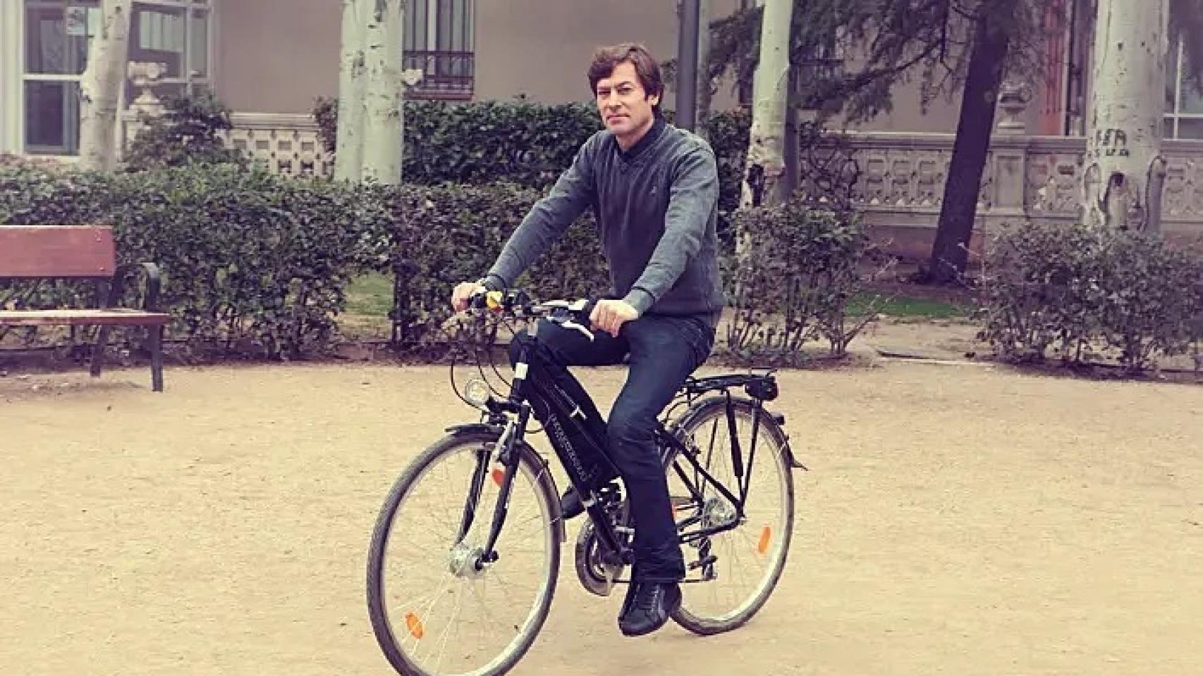Santiago Pedraz, el "brillante" juez a los 26 que relevó a Garzón y enmendó a Marlaska: "Lo deja todo hilvanado, no se le va una"