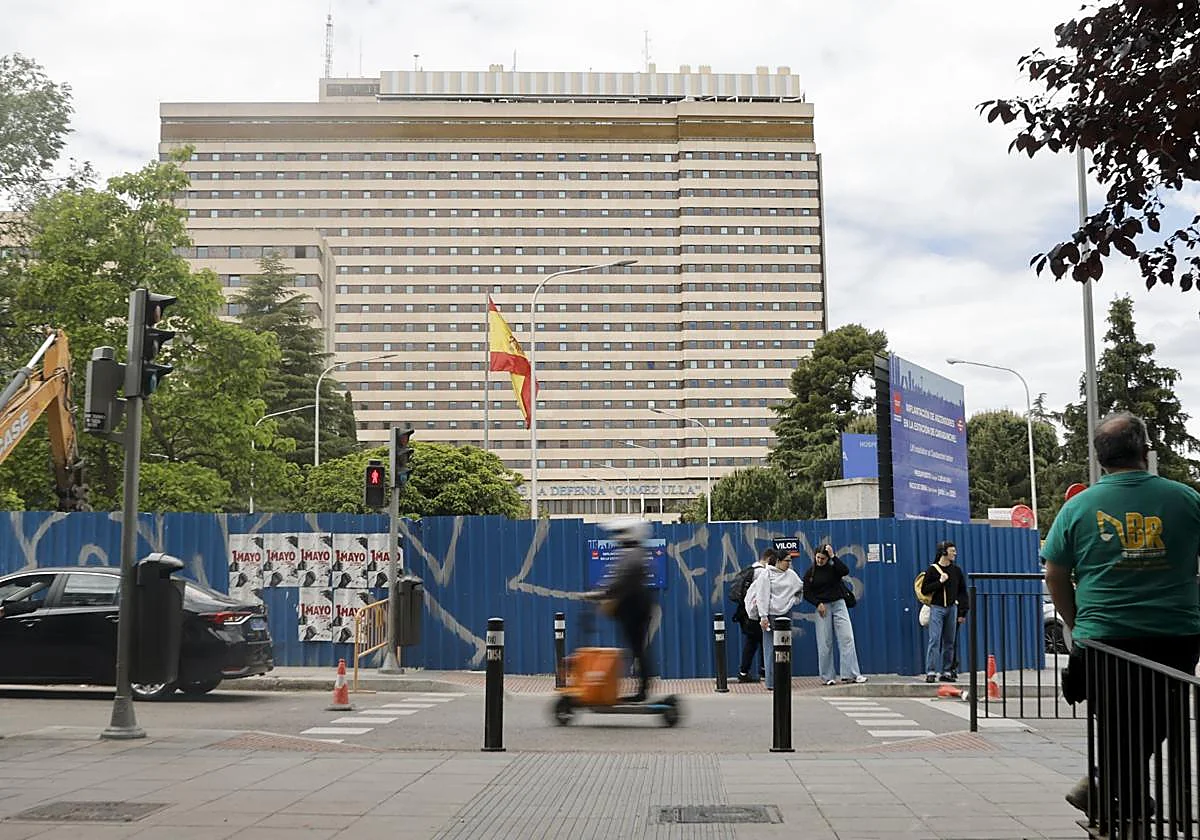 Todas las personas aisladas en el Gómez Ulla por hantavirus abandonan el hospital excepto el caso positivo