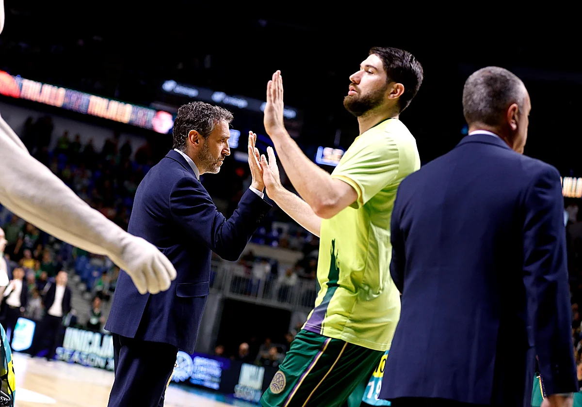 Semana de decisiones y anuncios en el Unicaja