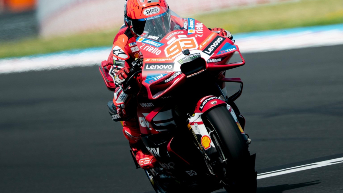Márquez pone el Mundial 'patas arriba'