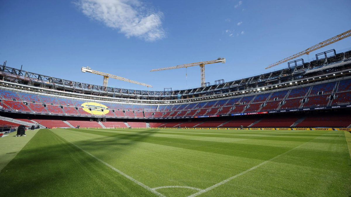 El Barça se queda sin dinero<br>