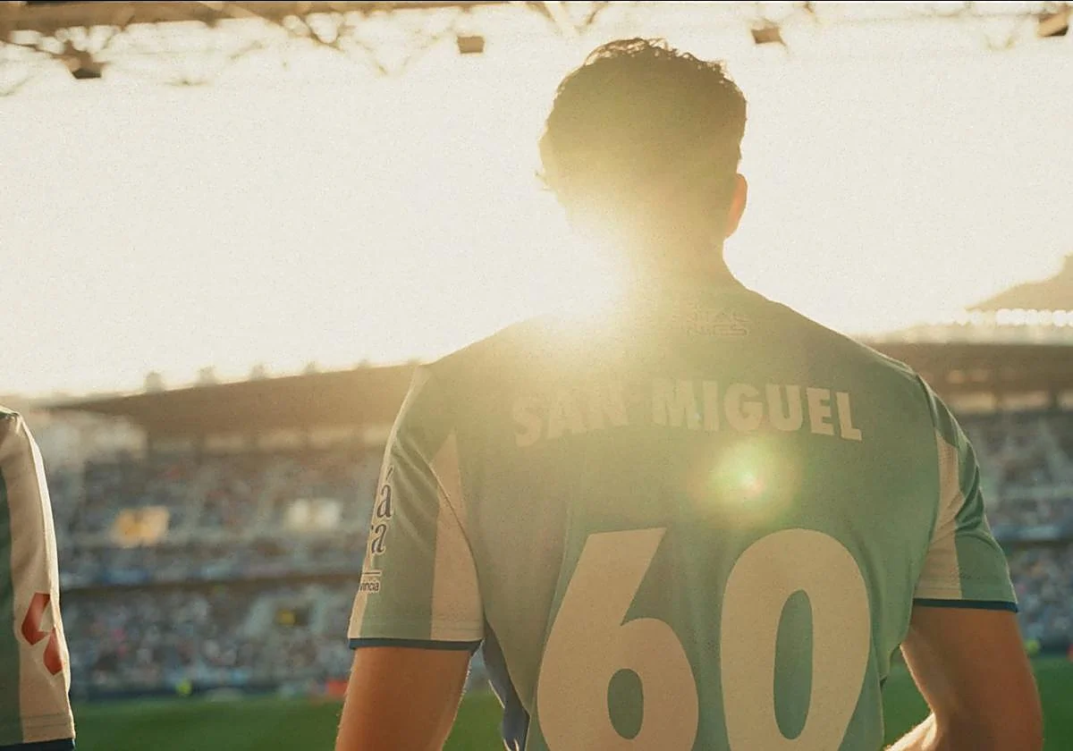San Miguel lanza la campaña «60 años de SENTIR MÁLAGA»