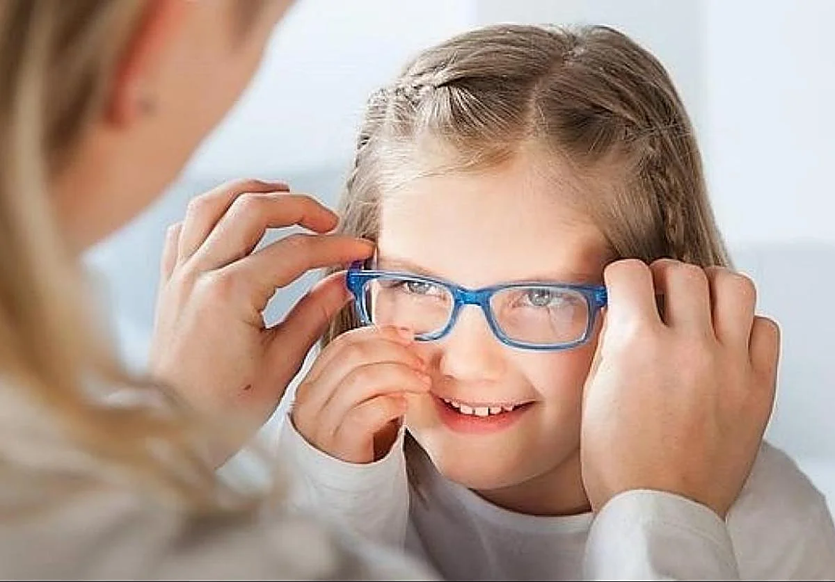100 euros para gafas o lentillas para menores de 16 años: así se pueden solicitar ya las ayudas