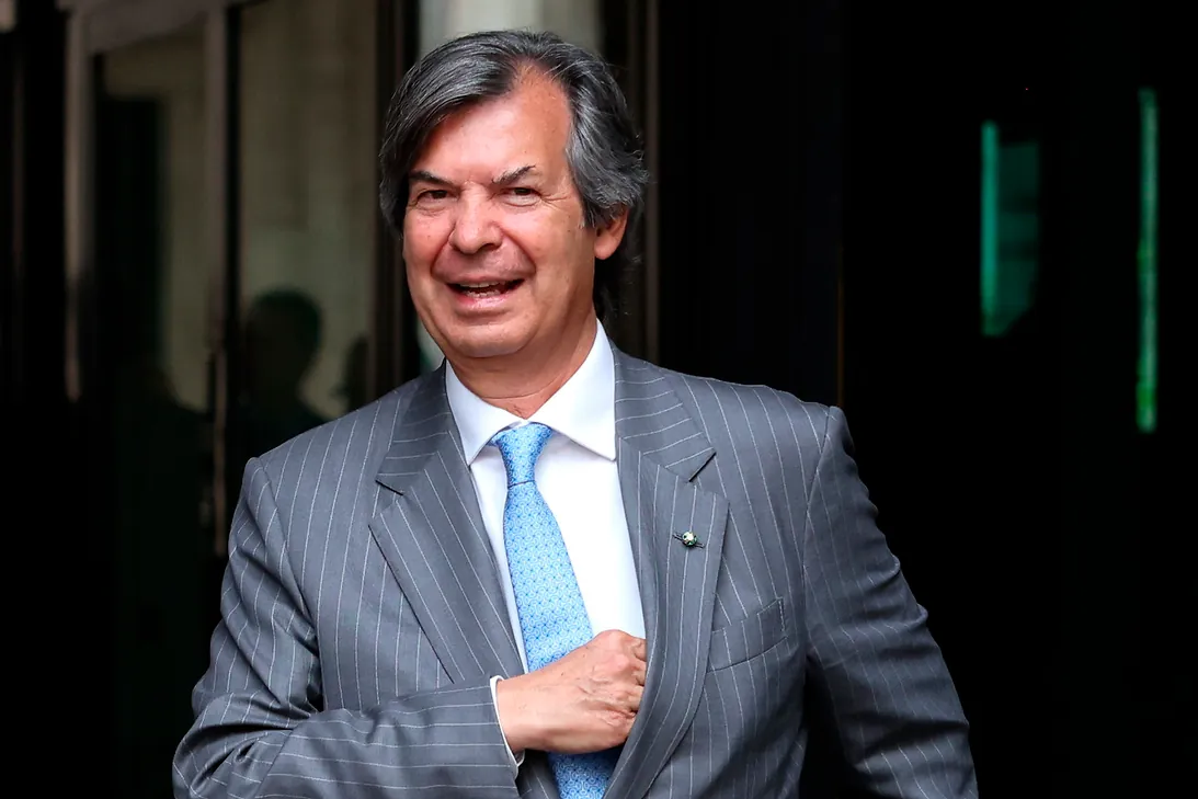 Intesa lanza una opa de 30.600 millones sobre Monte dei Paschi
