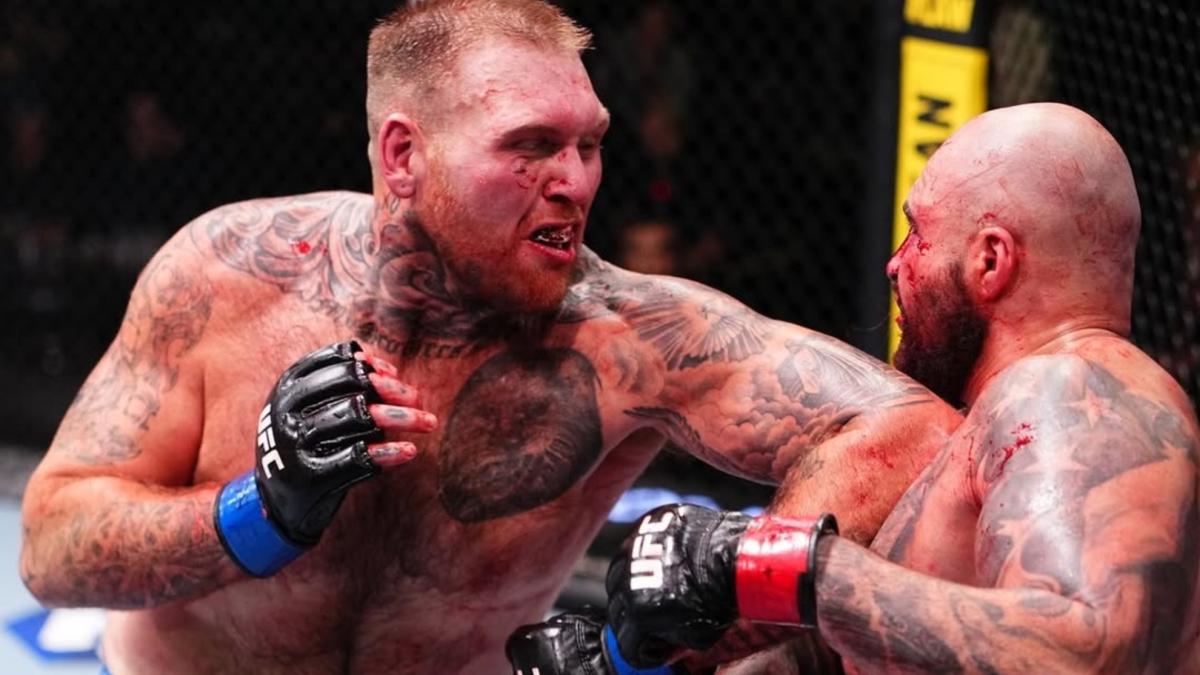 Steven Asplund, el peleador que llegó a pesar 238 kilos y ahora noquea en UFC